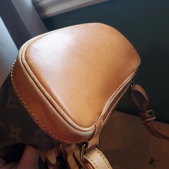 Louisvuitton Mini backpack in monogram - Picture 8 of 16